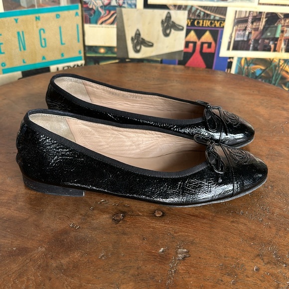 Authentic Patent Leather Black Chanel Ballet Flats Size 38 - Picture 4 of 12
